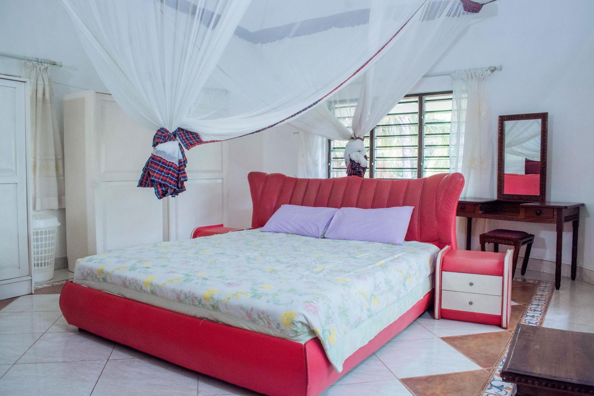 Kijani Cottages In Diani Diani Beach Exterior photo