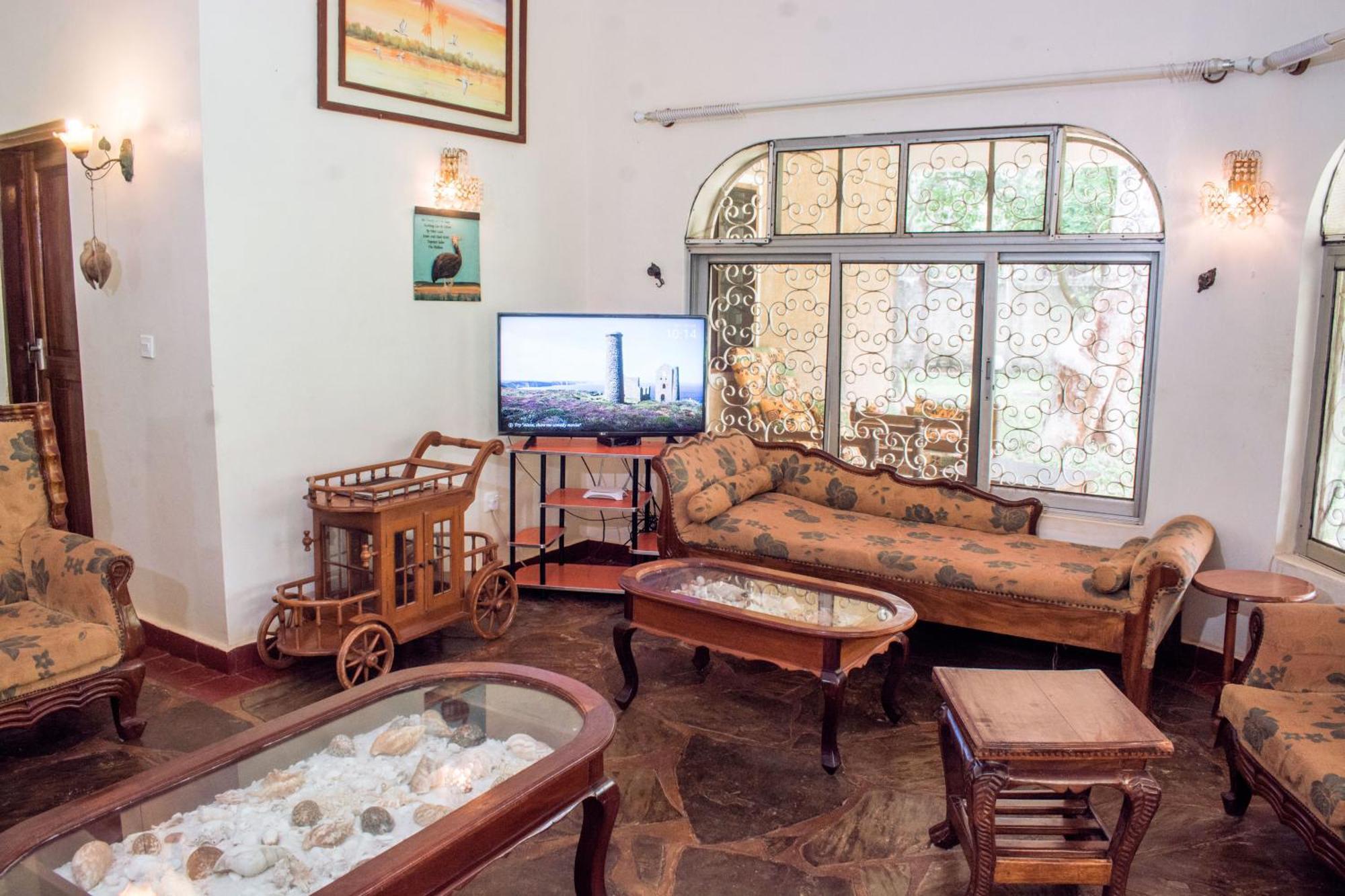Kijani Cottages In Diani Diani Beach Exterior photo