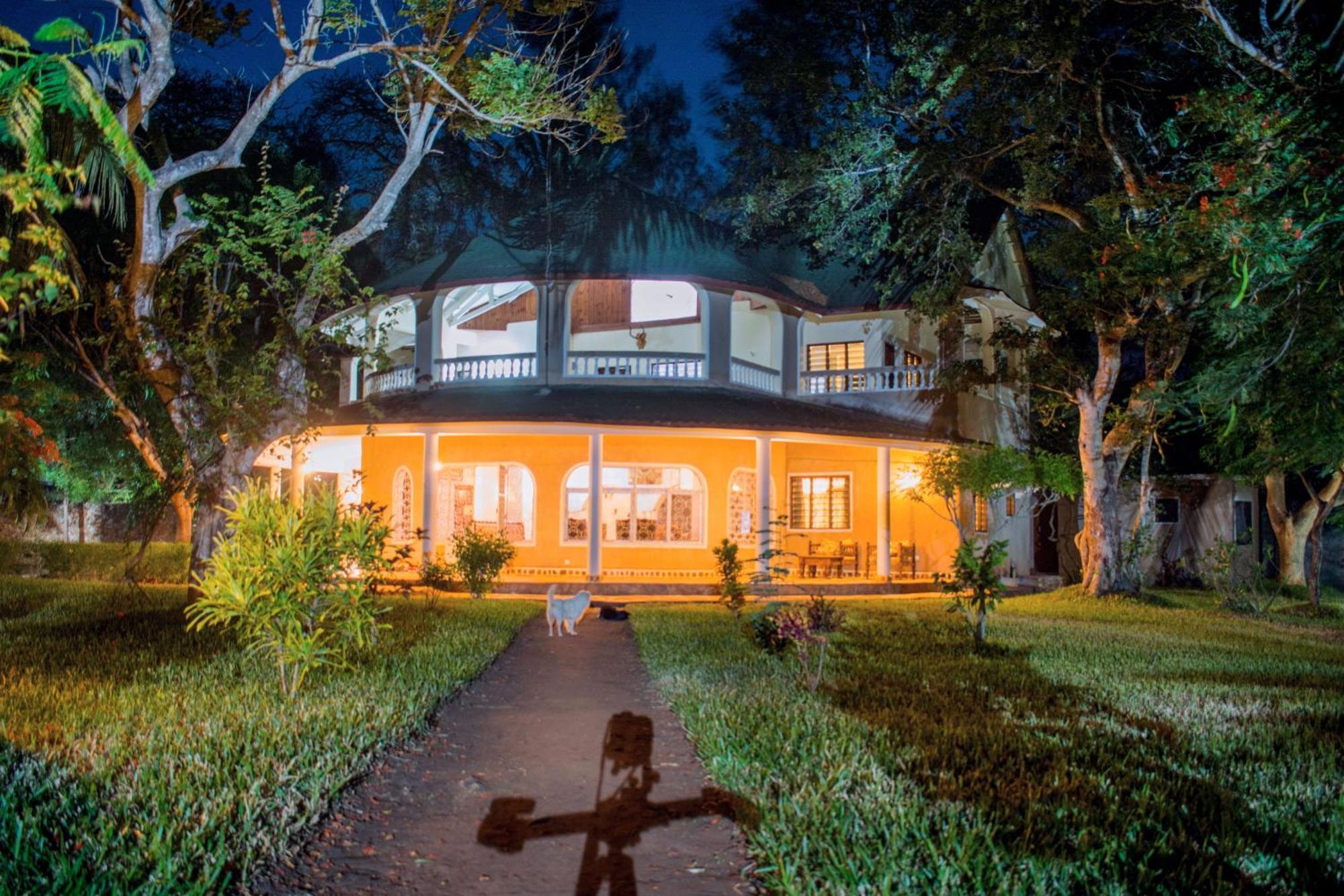 Kijani Cottages In Diani Diani Beach Exterior photo
