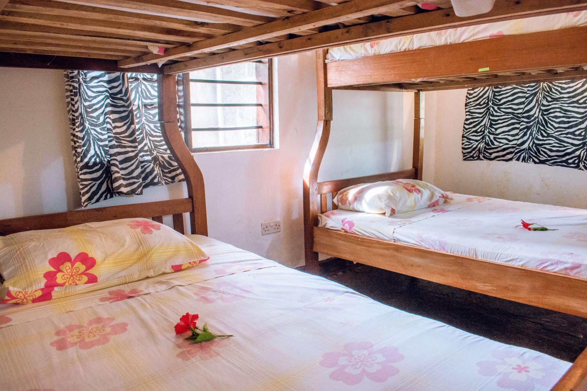 Kijani Cottages In Diani Diani Beach Exterior photo