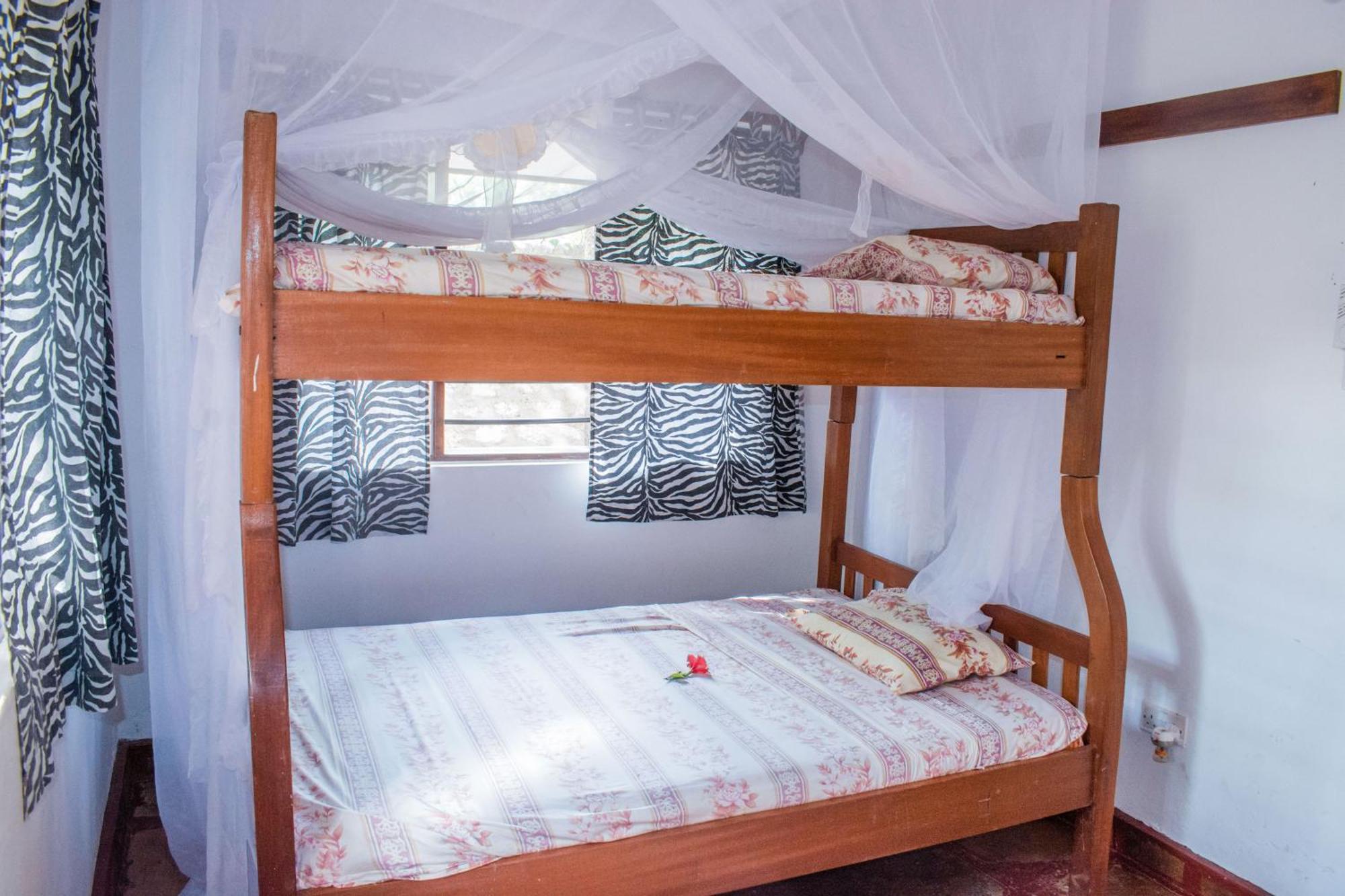 Kijani Cottages In Diani Diani Beach Exterior photo