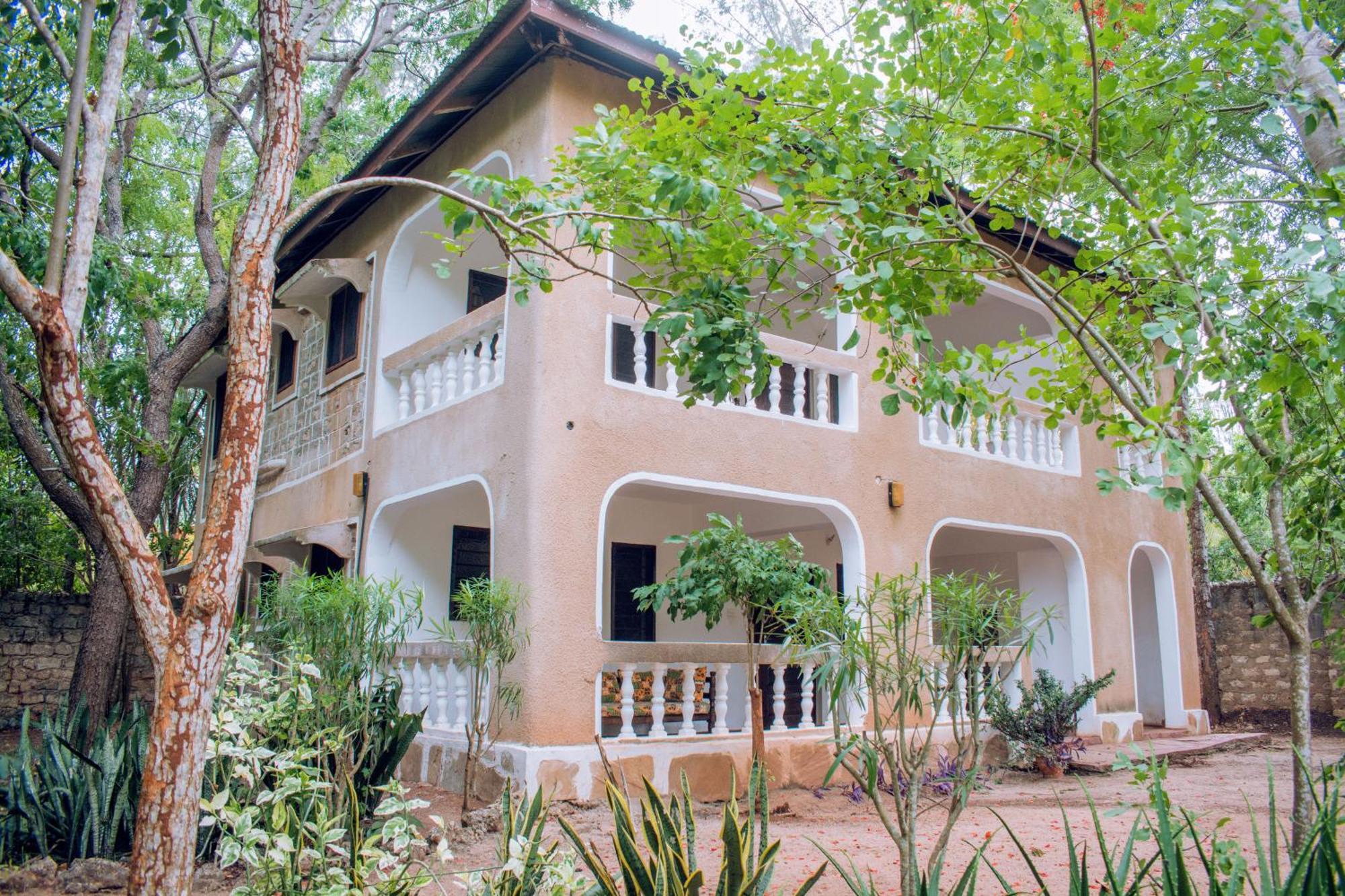 Kijani Cottages In Diani Diani Beach Exterior photo