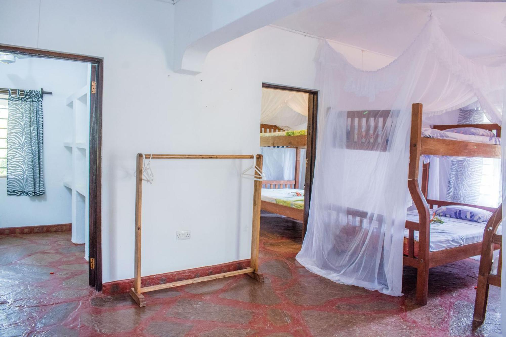 Kijani Cottages In Diani Diani Beach Exterior photo
