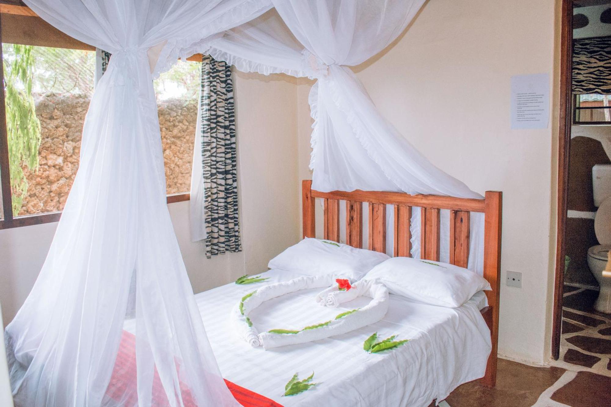 Kijani Cottages In Diani Diani Beach Exterior photo