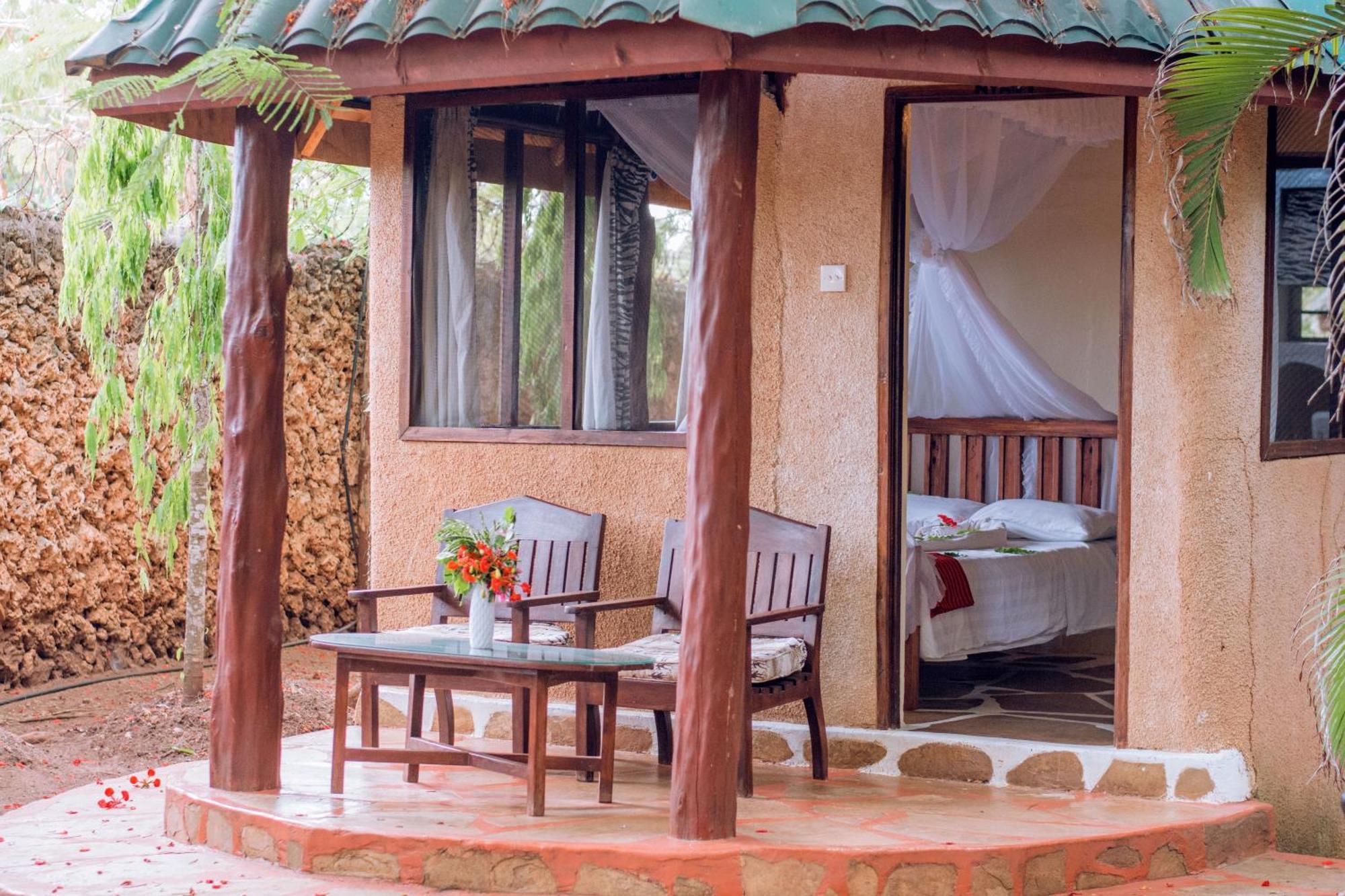 Kijani Cottages In Diani Diani Beach Exterior photo